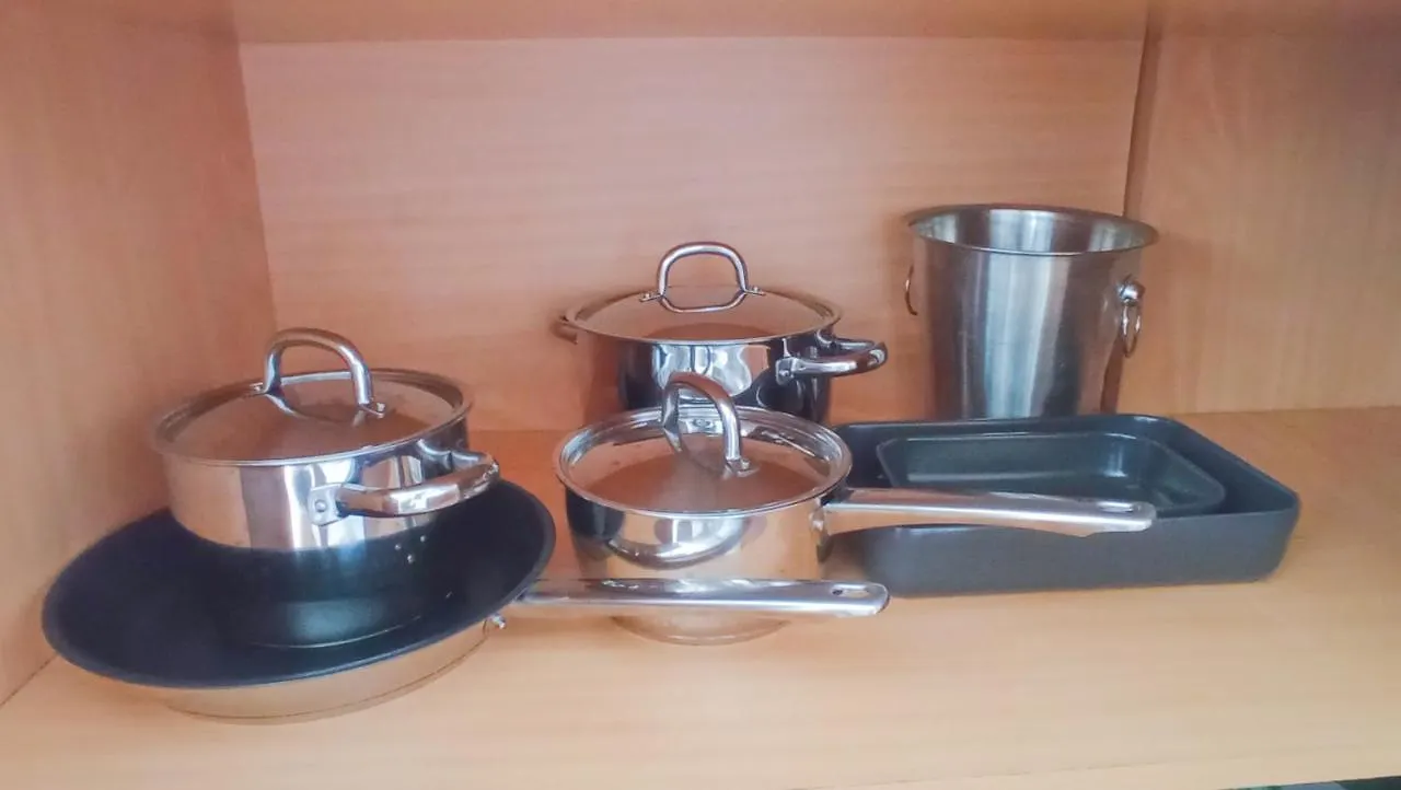 Luxury Private Rooms -Sea View, Netflix, Gym- 5 Min From Beach! - Private Room In Shared Apartment Larnaca Homestay
