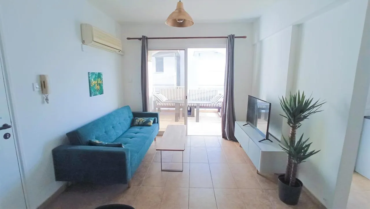 Luxury Private Rooms -Sea View, Netflix, Gym- 5 Min From Beach! - Private Room In Shared Apartment لارنكا قبرص