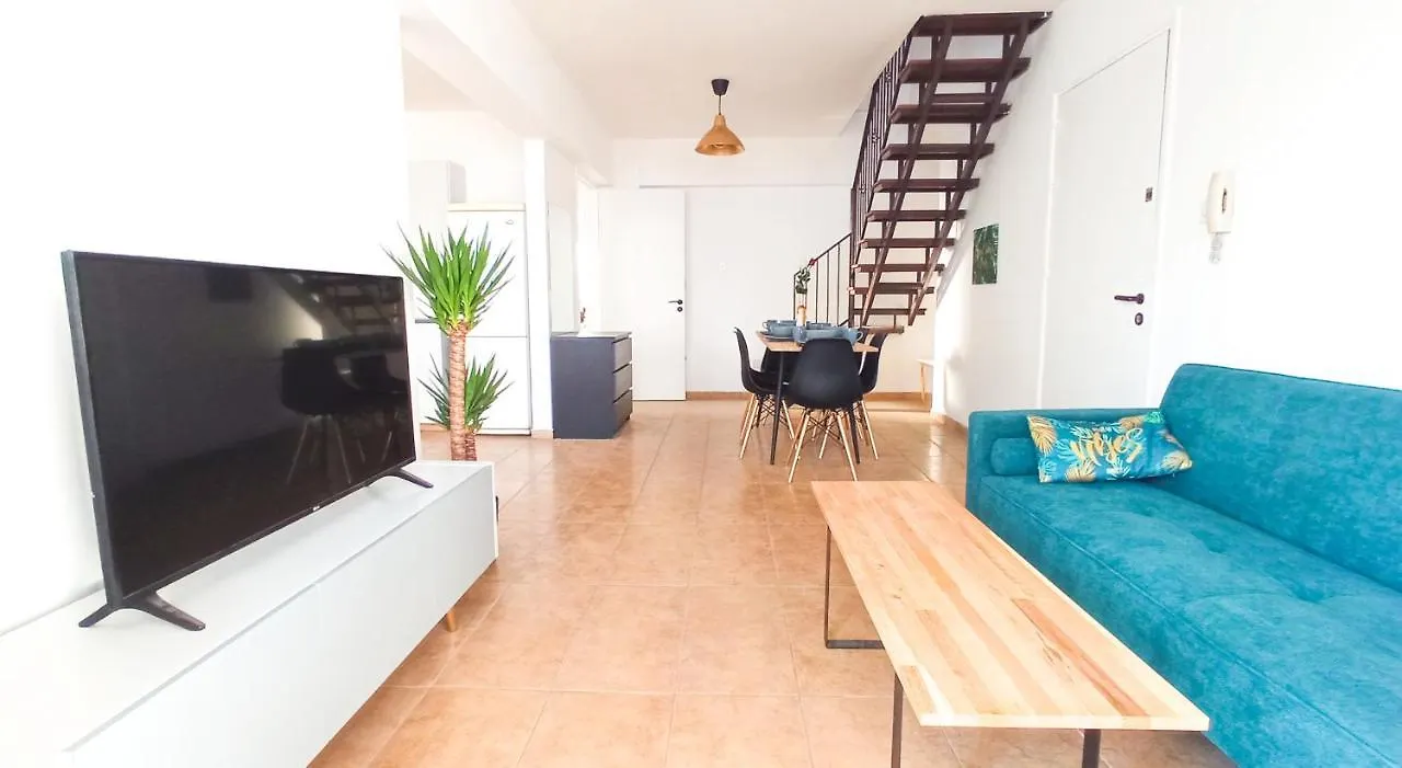 Luxury Private Rooms -Sea View, Netflix, Gym- 5 Min From Beach! - Private Room In Shared Apartment لارنكا