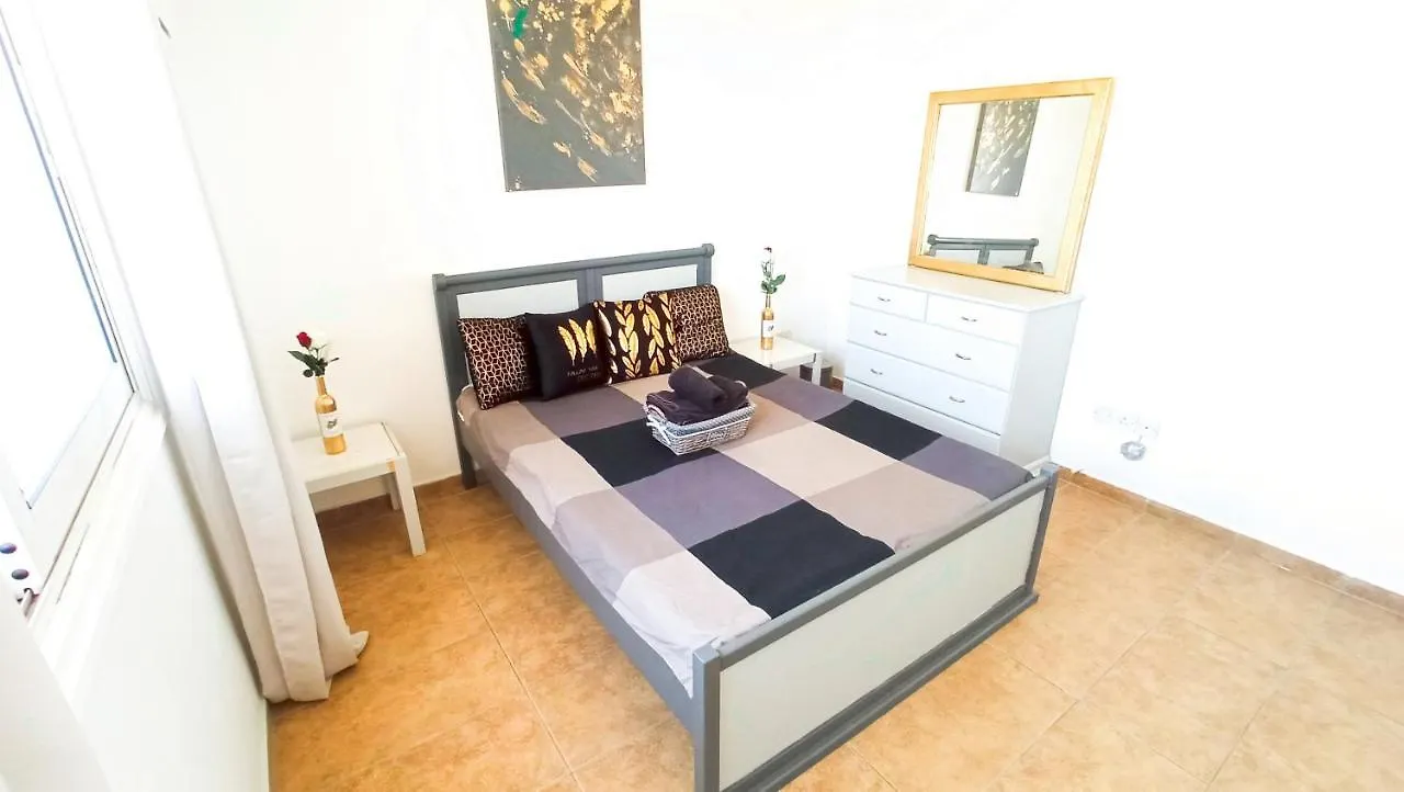 Luxury Private Rooms -Sea View, Netflix, Gym- 5 Min From Beach! - Private Room In Shared Apartment لارنكا قبرص