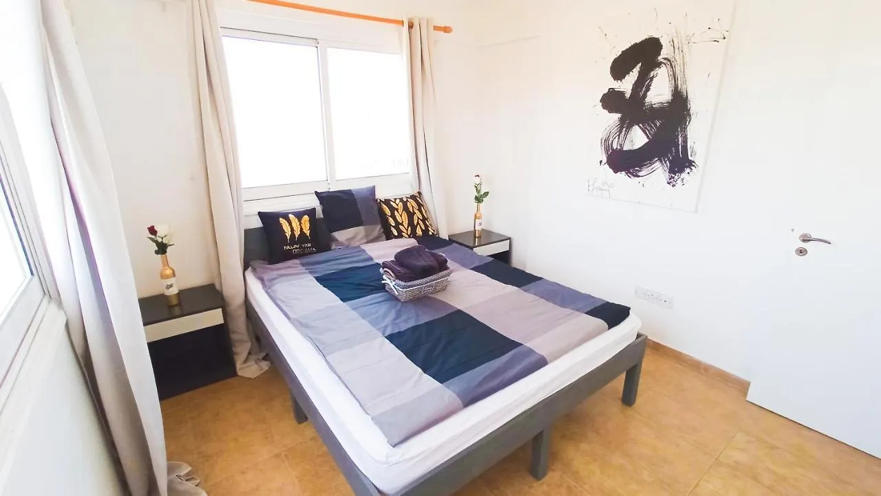 منزل للإقامة Luxury Private Rooms -Sea View, Netflix, Gym- 5 Min From Beach! - Private Room In Shared Apartment لارنكا قبرص