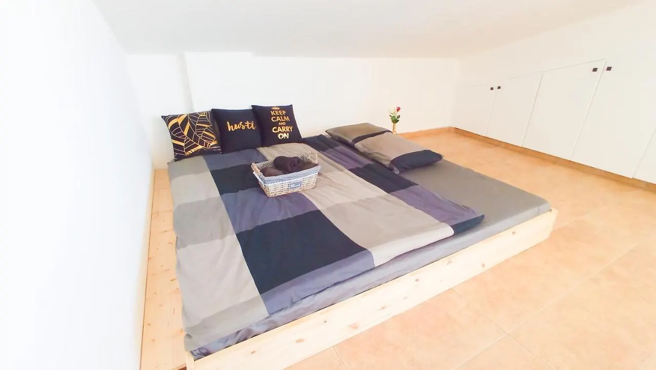 منزل للإقامة Luxury Private Rooms -Sea View, Netflix, Gym- 5 Min From Beach! - Private Room In Shared Apartment لارنكا